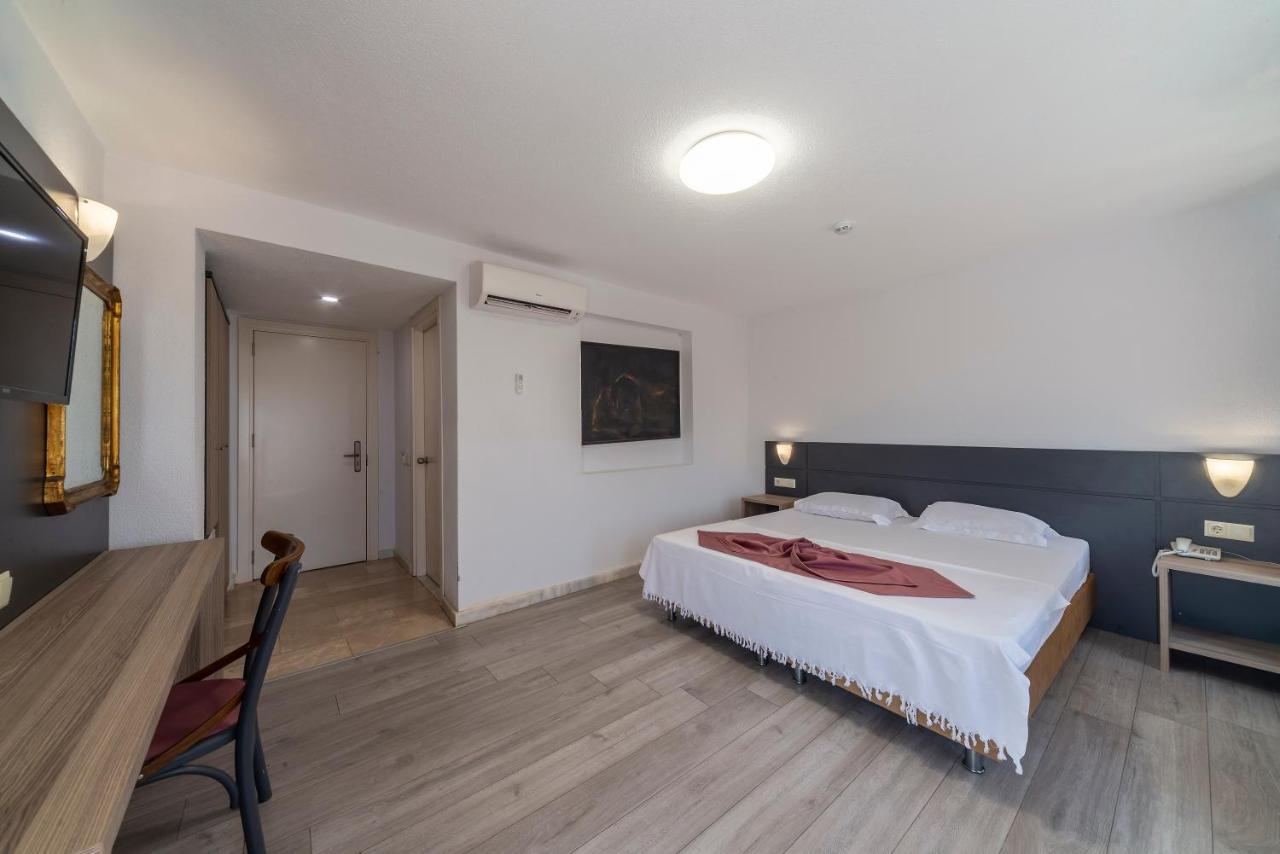 Laden Hotel Bodrum Bagian luar foto