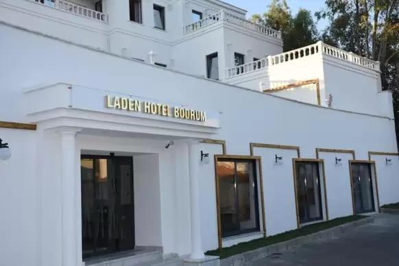Laden Hotel Bodrum Bagian luar foto
