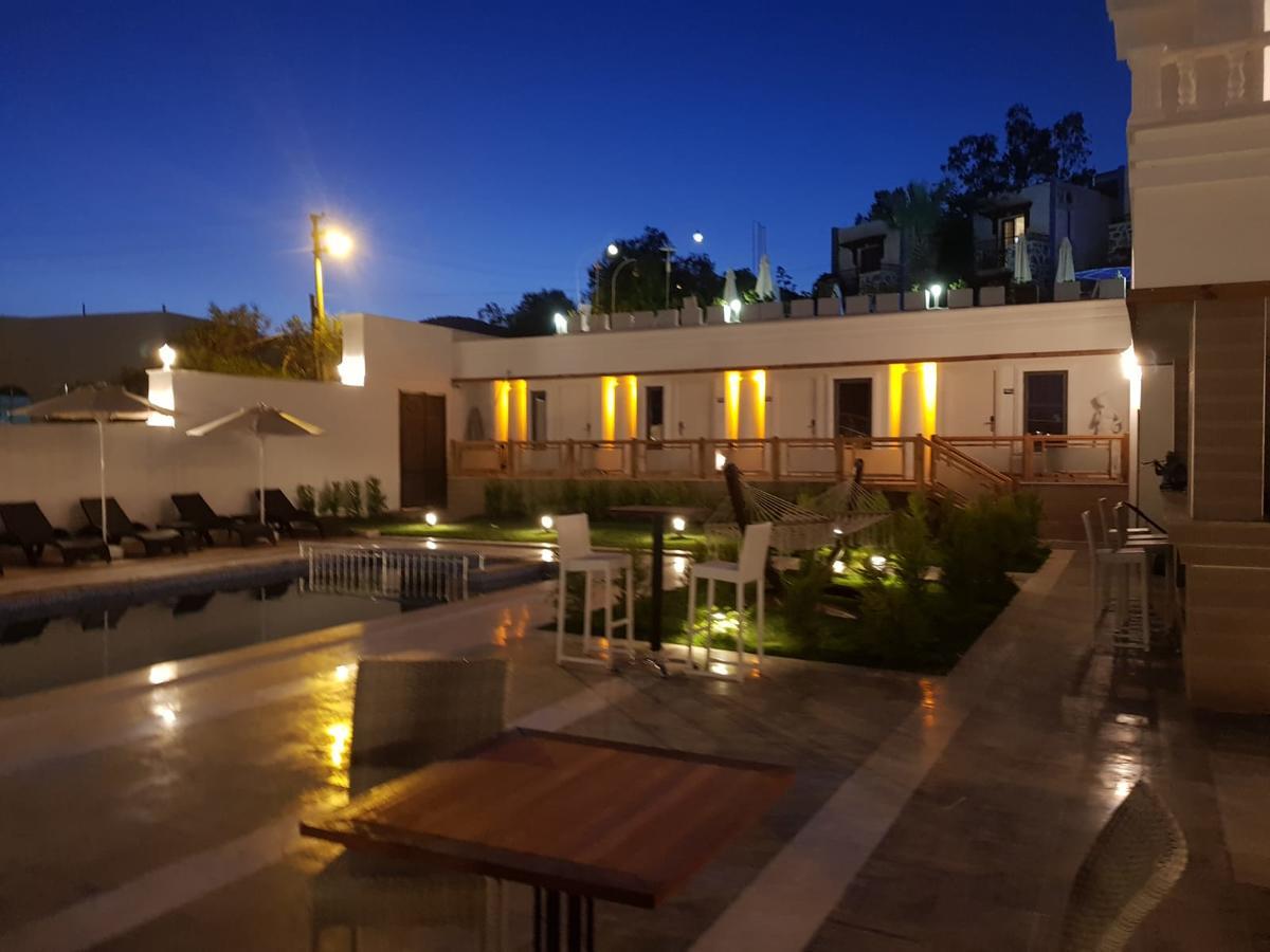Laden Hotel Bodrum Bagian luar foto