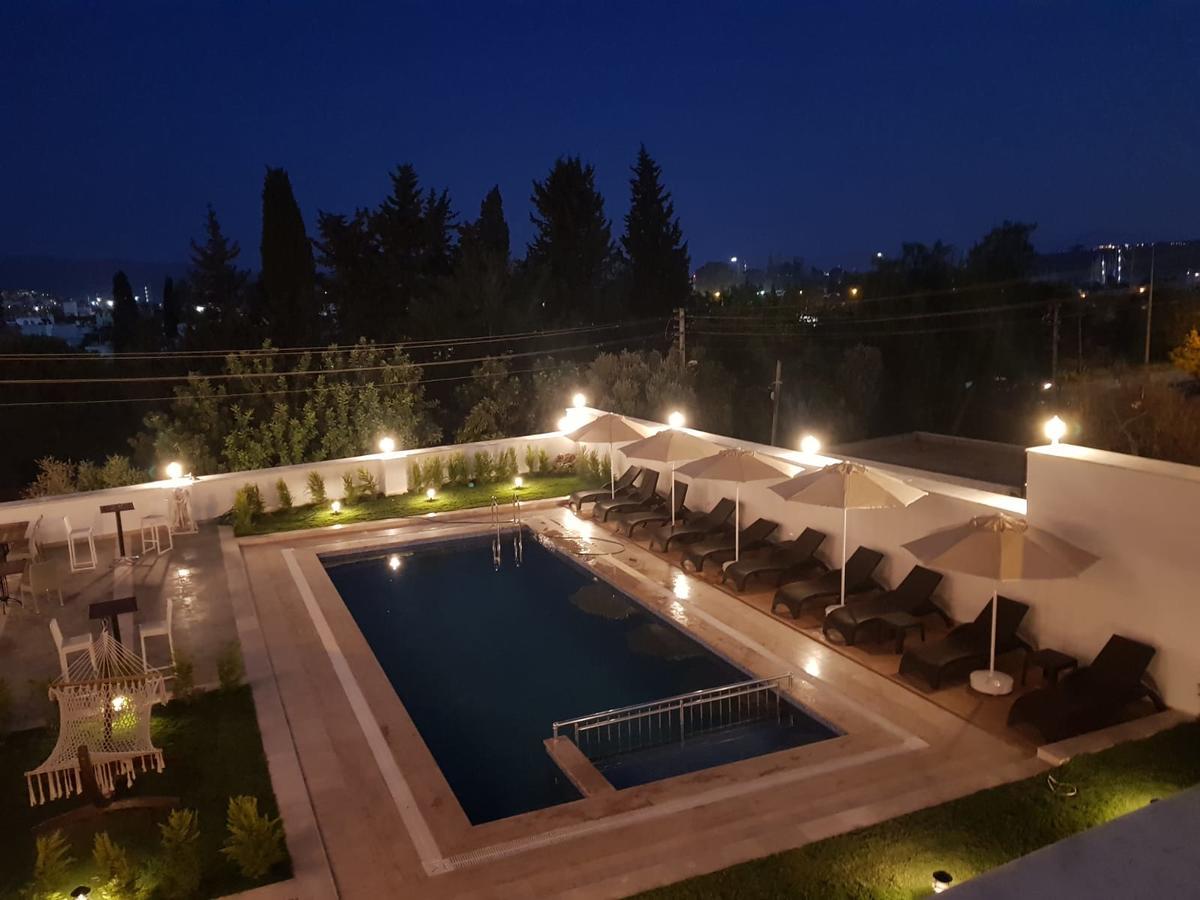 Laden Hotel Bodrum Bagian luar foto