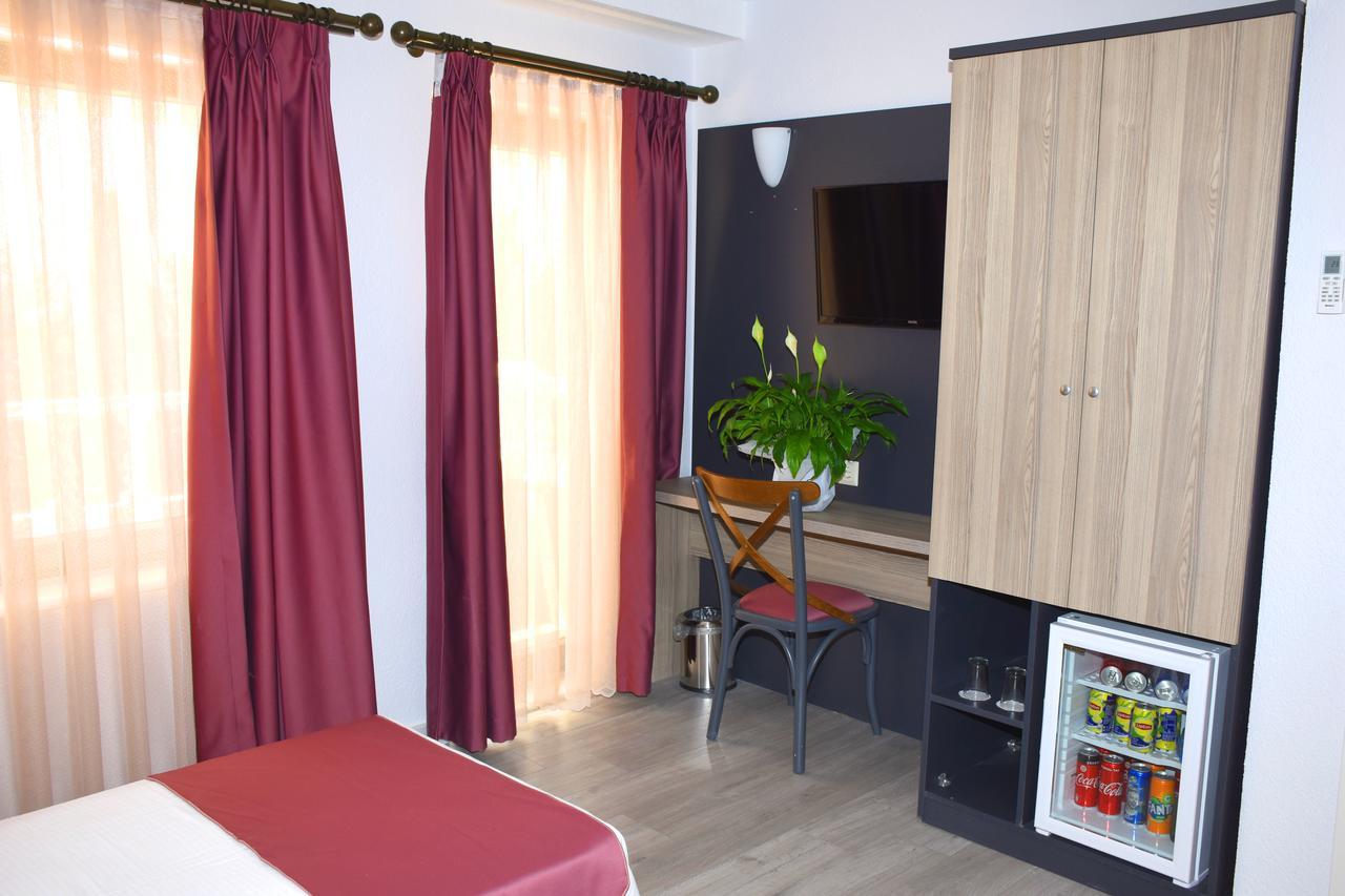 Laden Hotel Bodrum Bagian luar foto