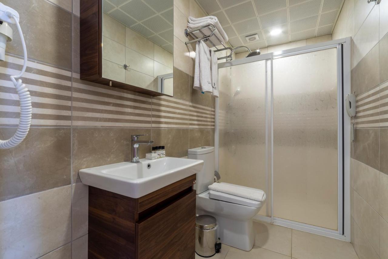 Laden Hotel Bodrum Bagian luar foto