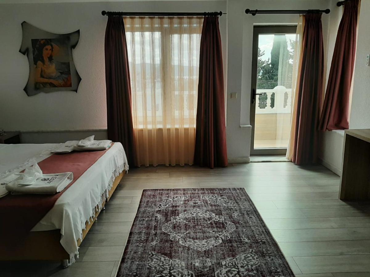 Laden Hotel Bodrum Bagian luar foto